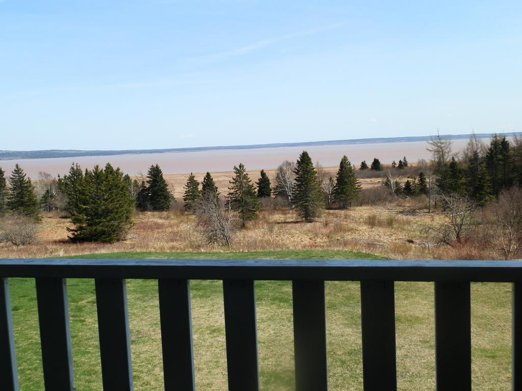 Hopewell Rocks Motel & Country Inn Hopewell Cape Exterior foto
