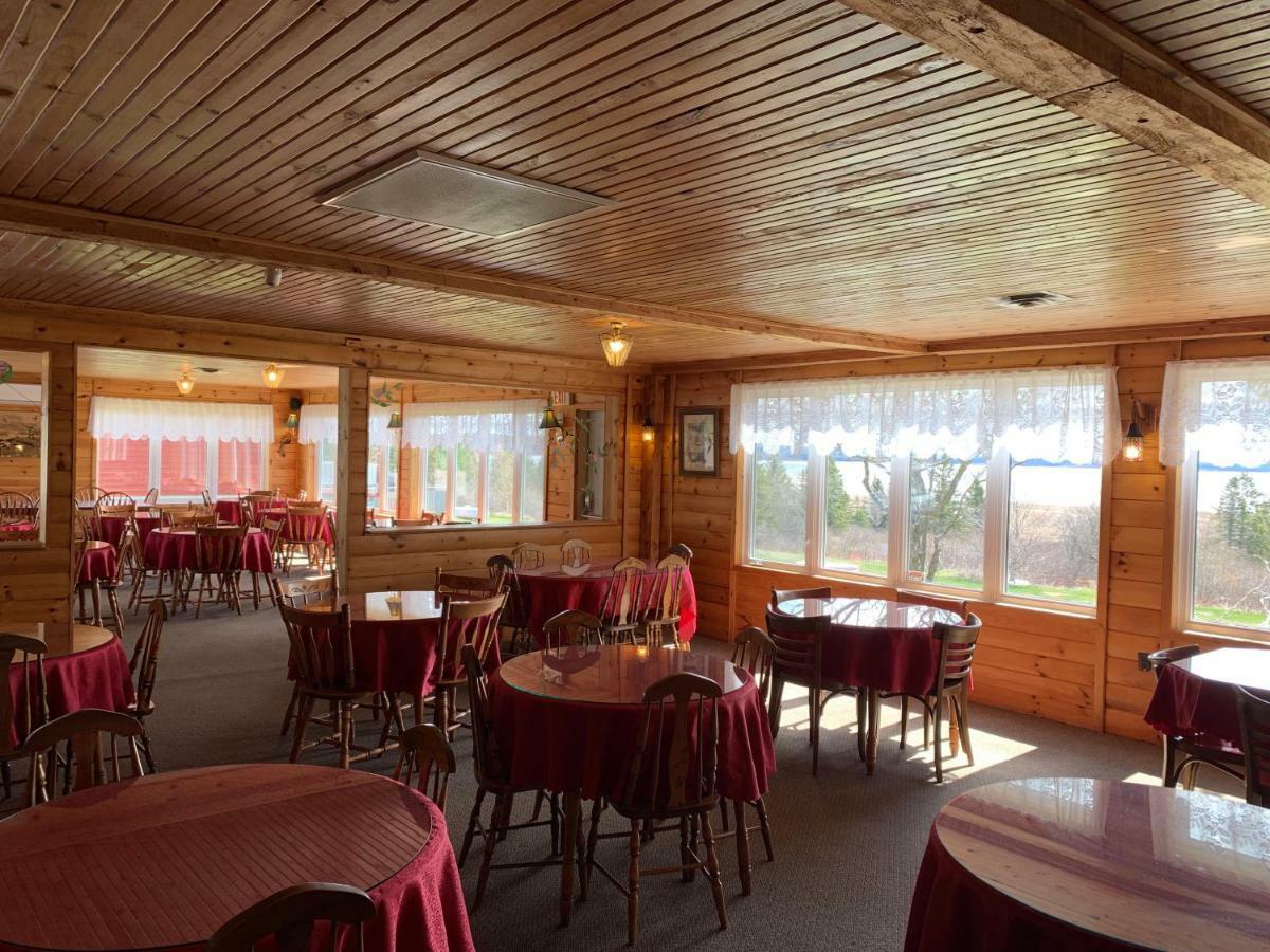 Hopewell Rocks Motel & Country Inn Hopewell Cape Exterior foto